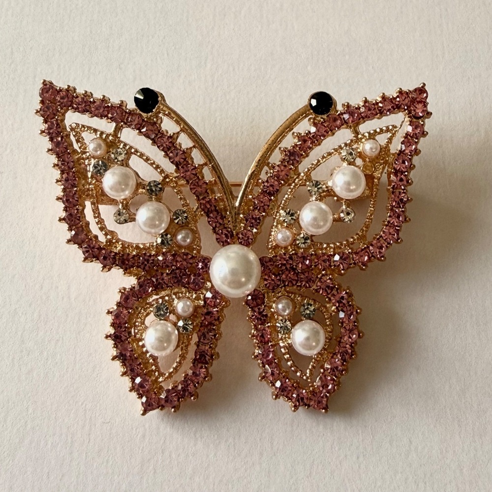 Mint Butterfly Brooch Pin Gold Tone Baby Pink Rhinestone Faux Pearl‎ Insect